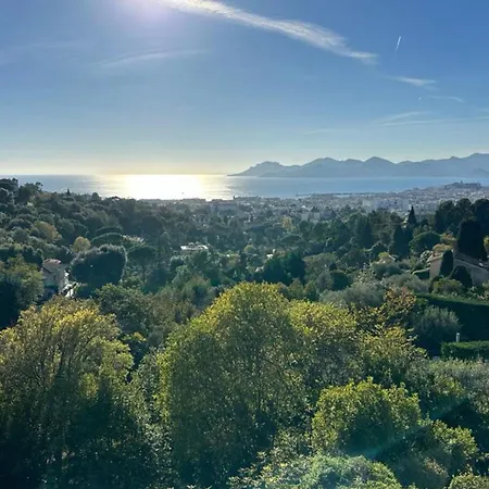 We ! Amazing Sea View 2 Bedrooms La Vista Apartment