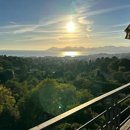 We ! Amazing Sea View 2 Bedrooms La Vista Apartment *